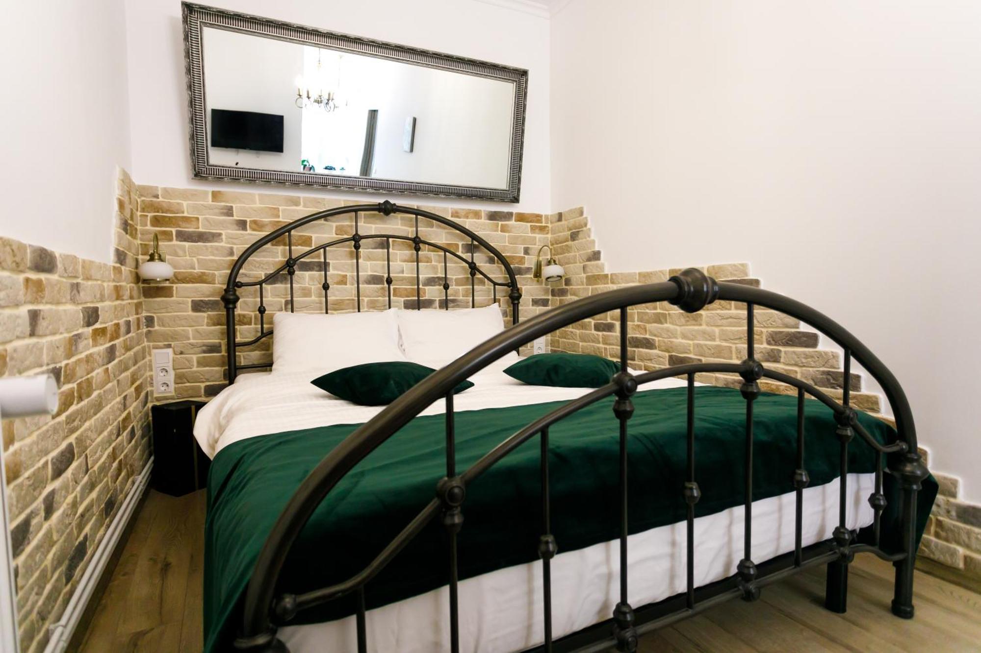 Gong Apartments Sibiu Ngoại thất bức ảnh