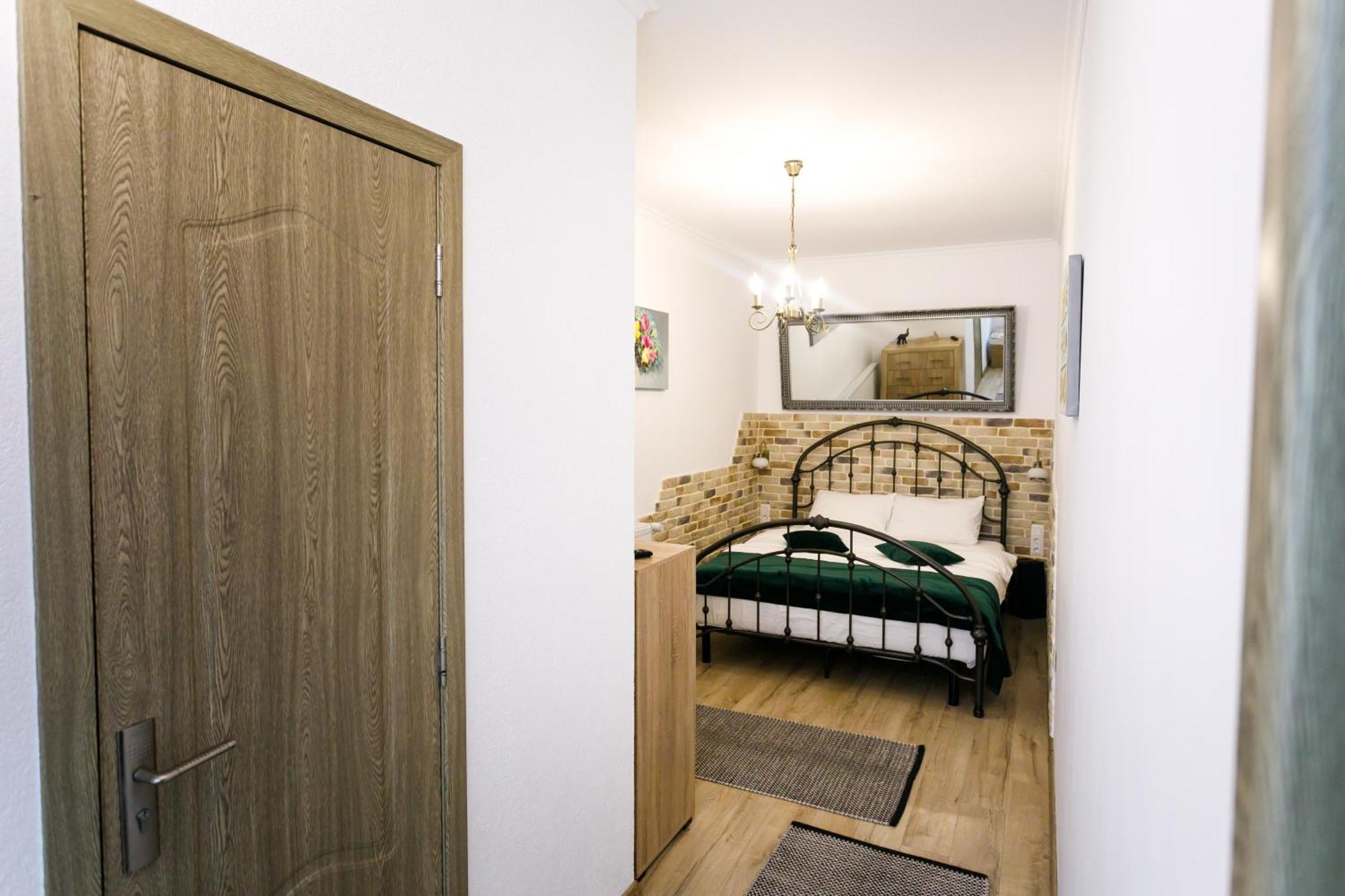 Gong Apartments Sibiu Ngoại thất bức ảnh